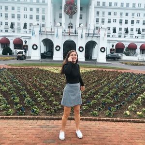 Meet your Posher, Angeline